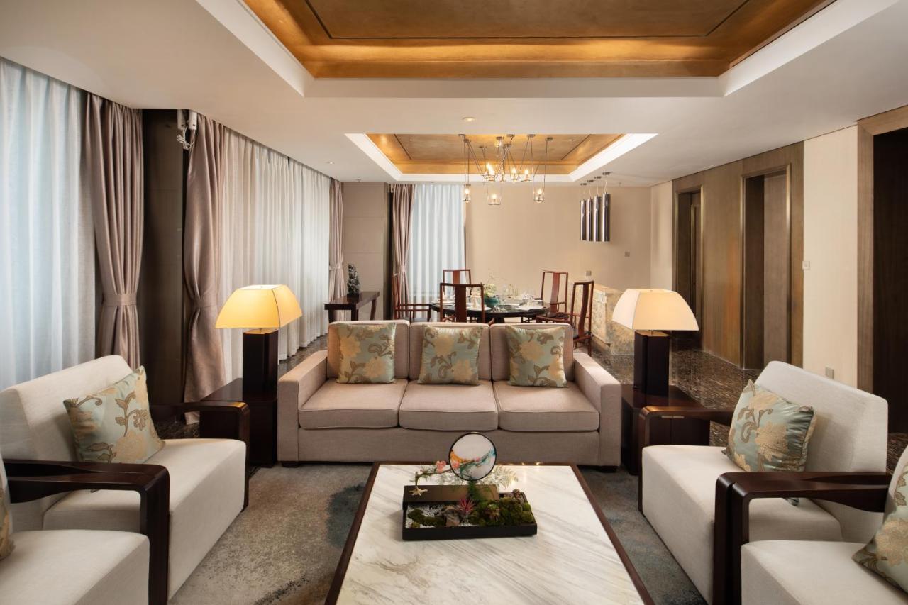Yun Hotel Wuhan Exterior foto